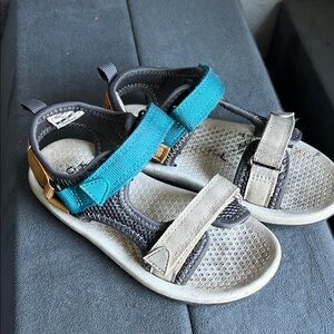 OshKosh B'gosh Blue and Gray Sandals with Modern Design